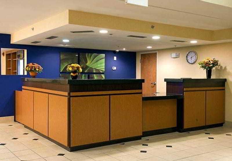 Fairfield By Marriott Inn & Suites Raynham Middleborough/Plymouth Beltér fotó
